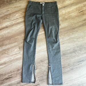 Chloe gray denim jeans with zippers at ankle hem Fulton T36